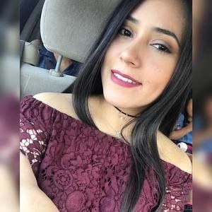 Meet your Posher, Alicia